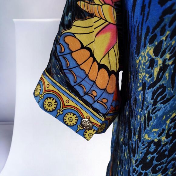 Queen Mulock Butterfly Print Shirt Dress Size M Blue Short Sleeve Pullover Silk - Picture 6 of 12